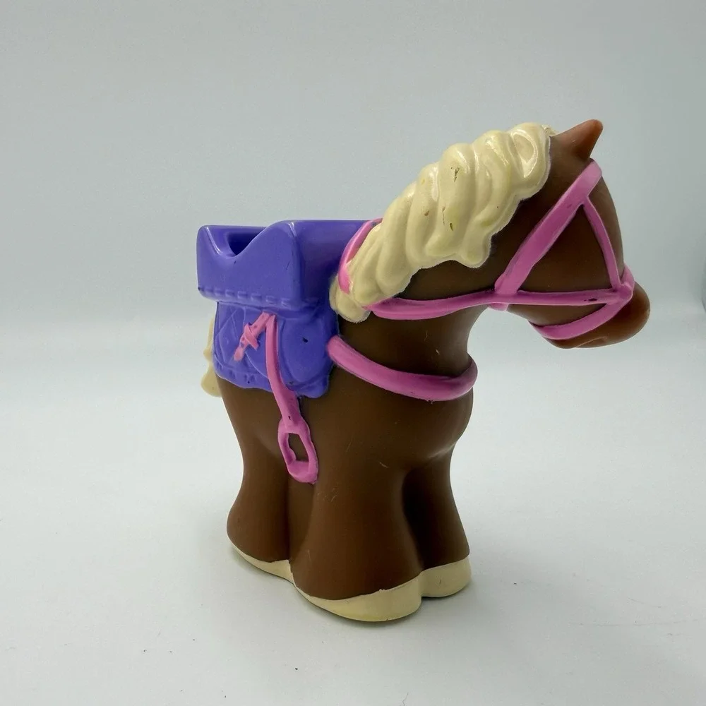 2010 Fisher Price Little People Jump N Ride Pony Pink Bridle‎ Purple Saddle HTF